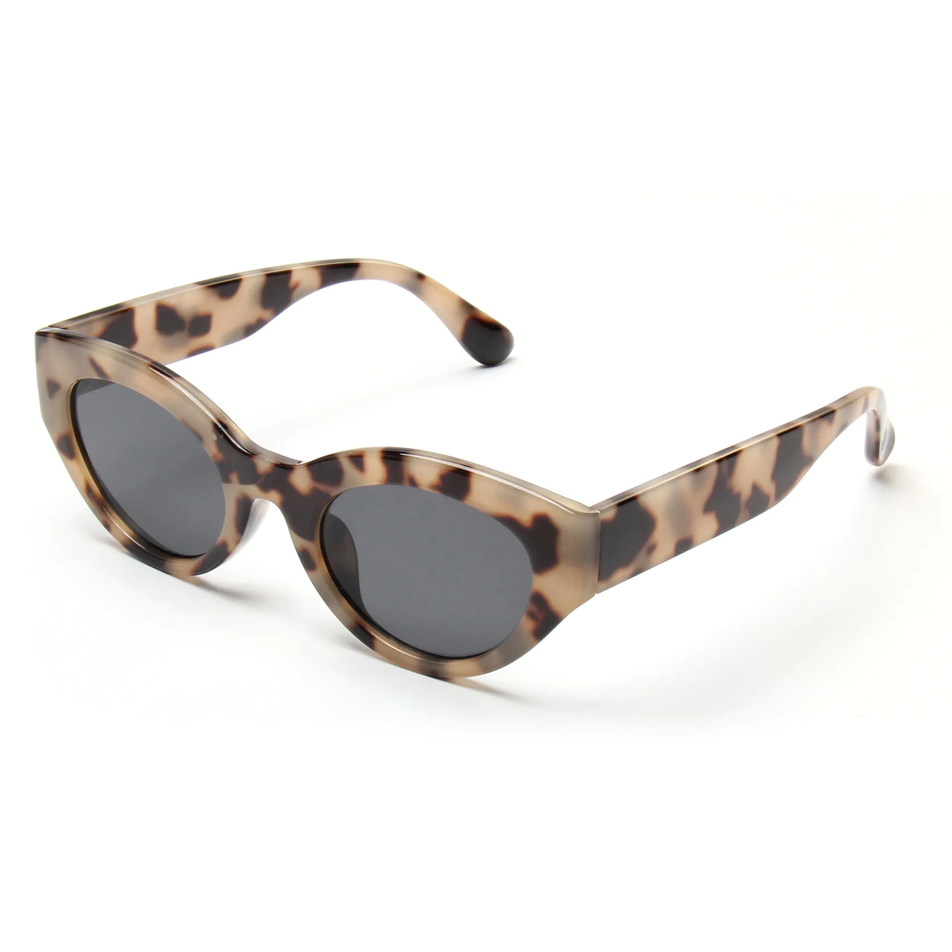 Hot Selling Big Frame Fashion Square Sunglasses 2021 Classic Womens Sunglasses
