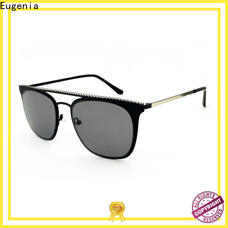 Eugenia black square sunglasses for Driving