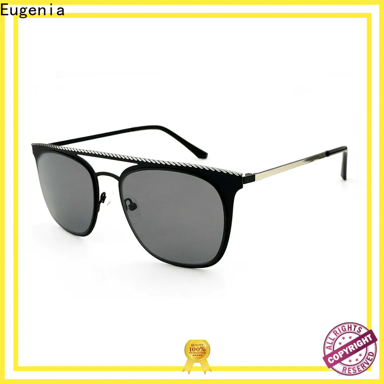 Eugenia black square sunglasses for Driving