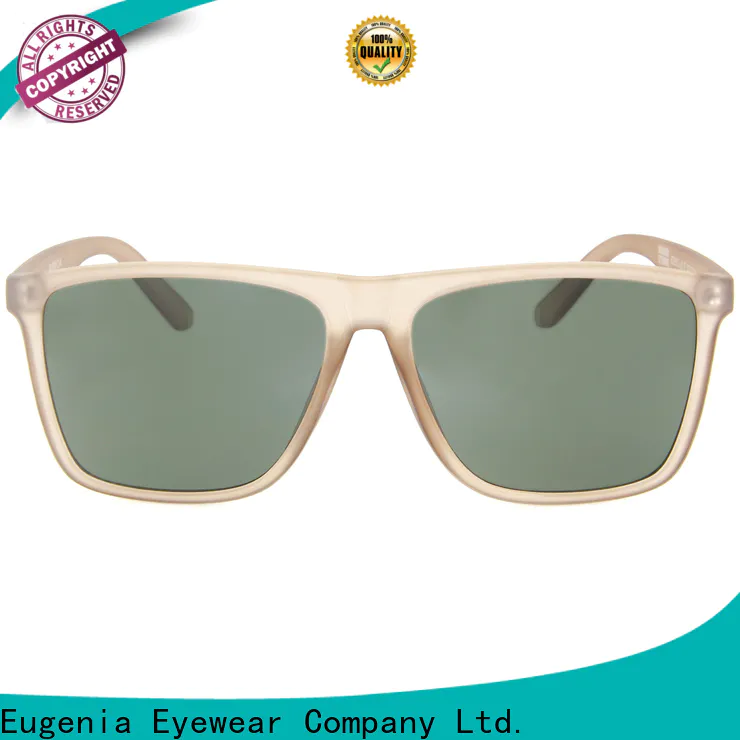 Eugenia square shape sunglasses for Travel