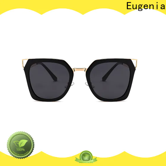 Eugenia unisex oversized square sunglasses luxury for Fashion street snap